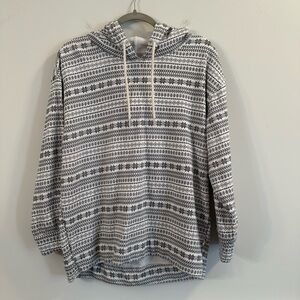 Women’s Lou & Grey Black and White snowflake Patterned Hoodie size medium